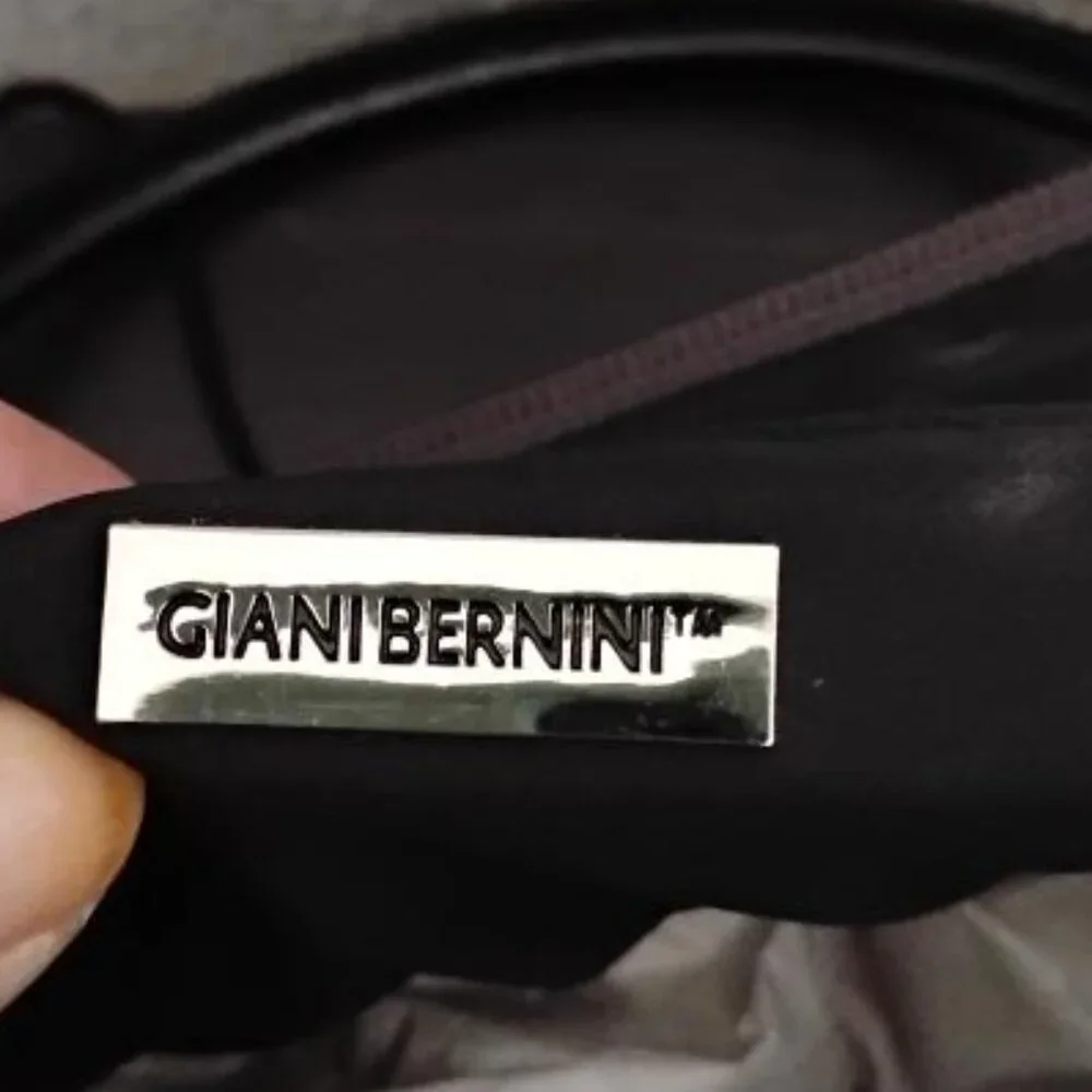 Gianni Bernini Crackled GunMetal Leather Hand/Crossbody Full Zip Around NWOT - Picture 4 of 11